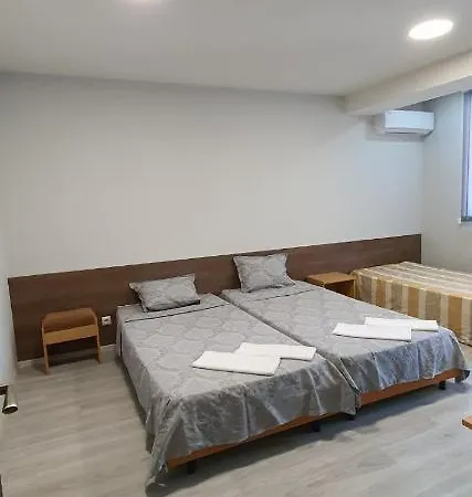 Πανσιόν нашата къща 