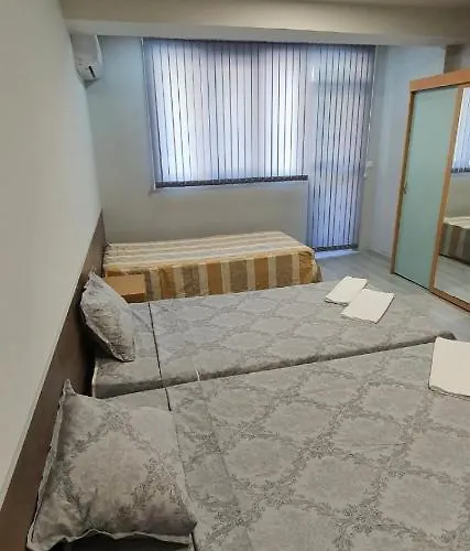 нашата къща 